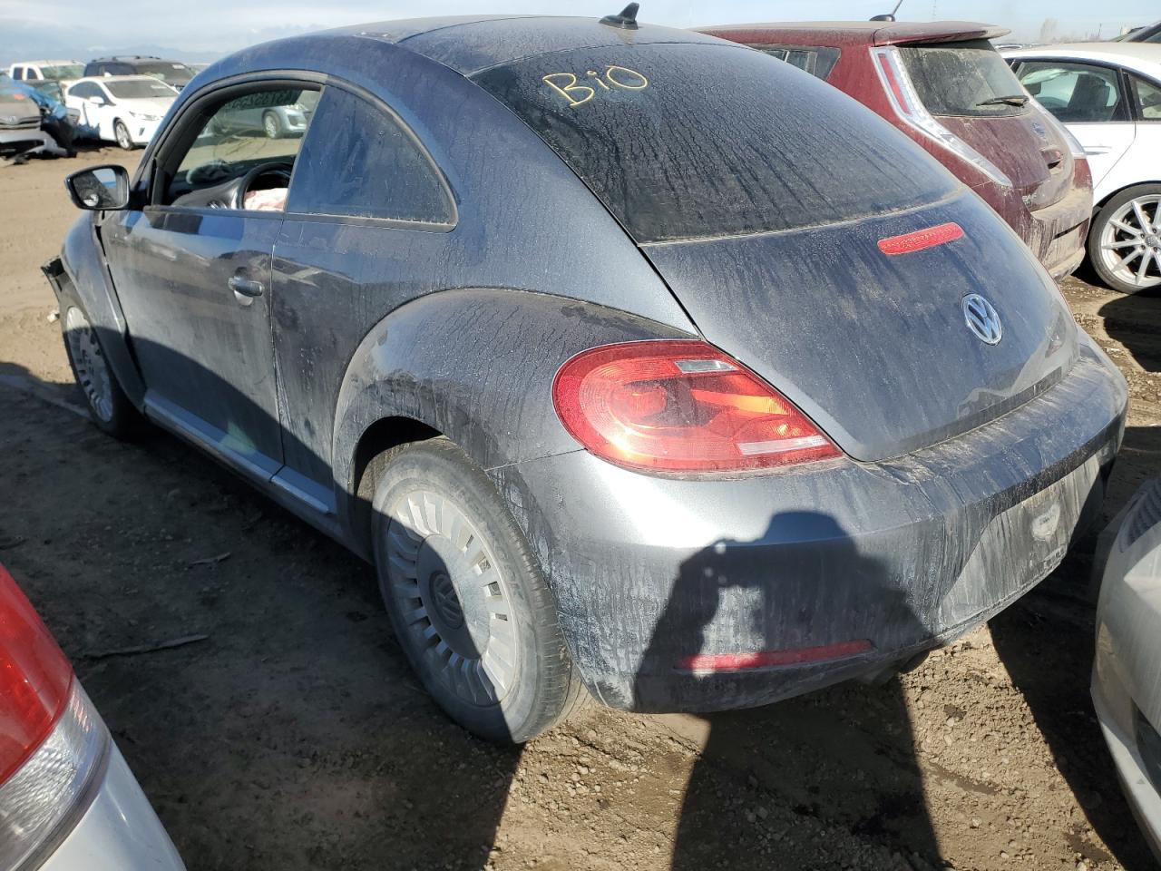2014 Volkswagen Beetle - Image 2