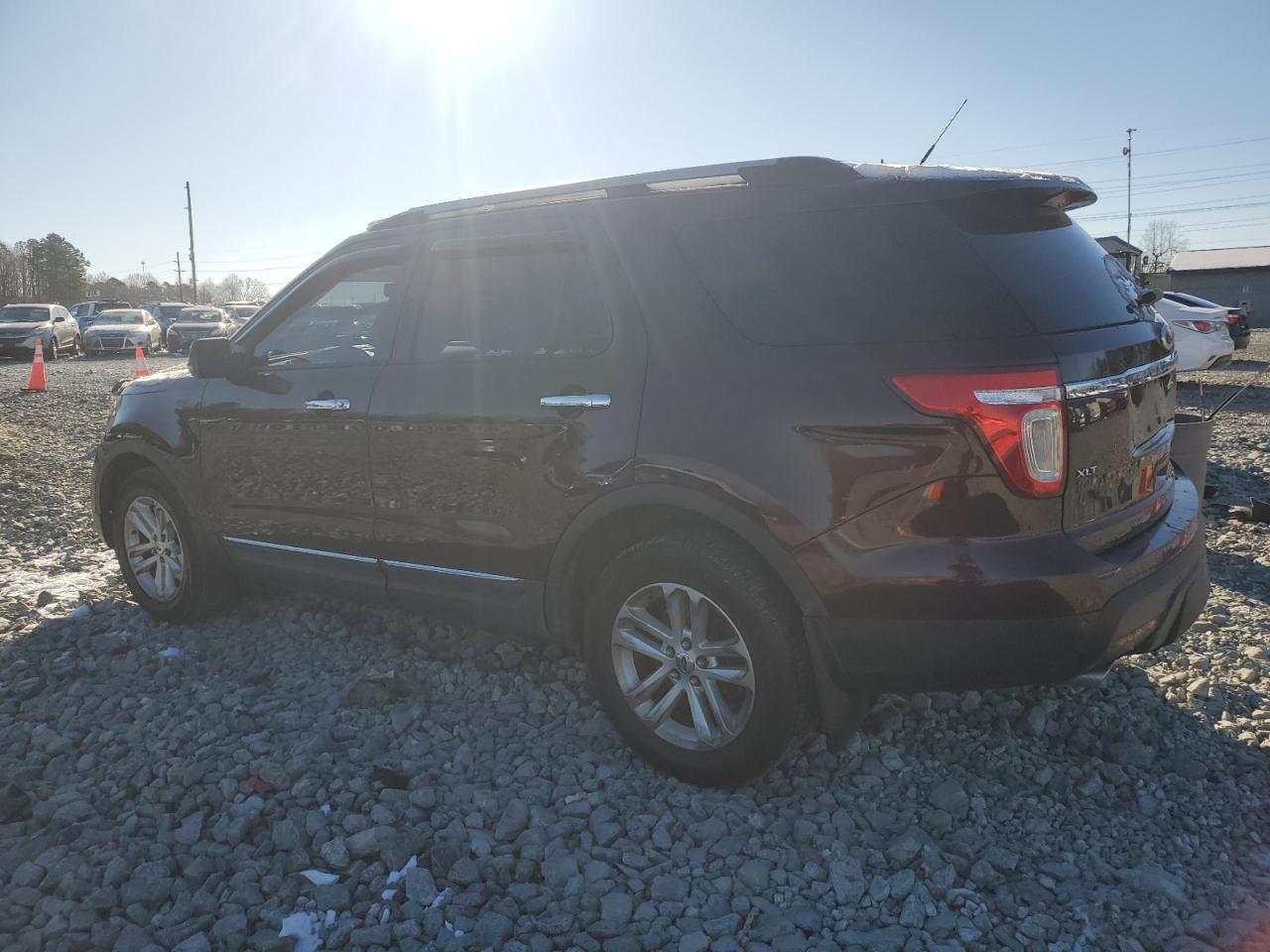 2011 Ford Explorer - Image 2