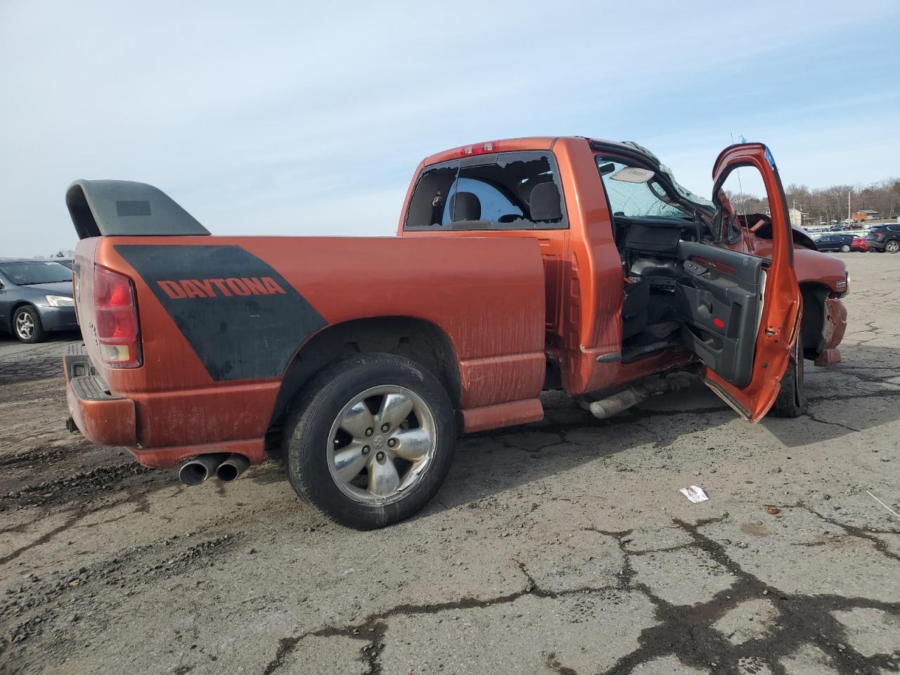 2005 Dodge RAM - Image 3