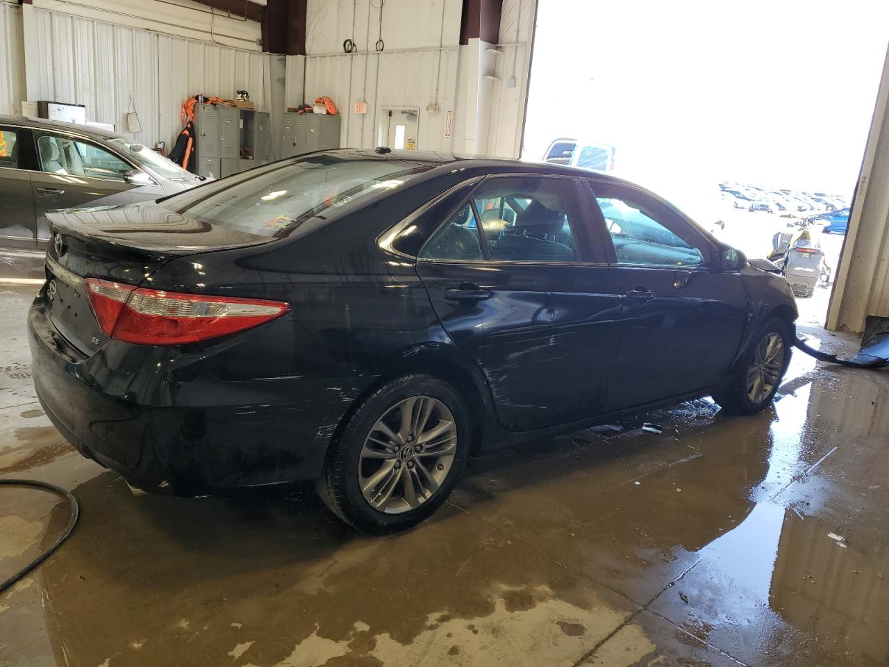2016 Toyota Camry - Image 3