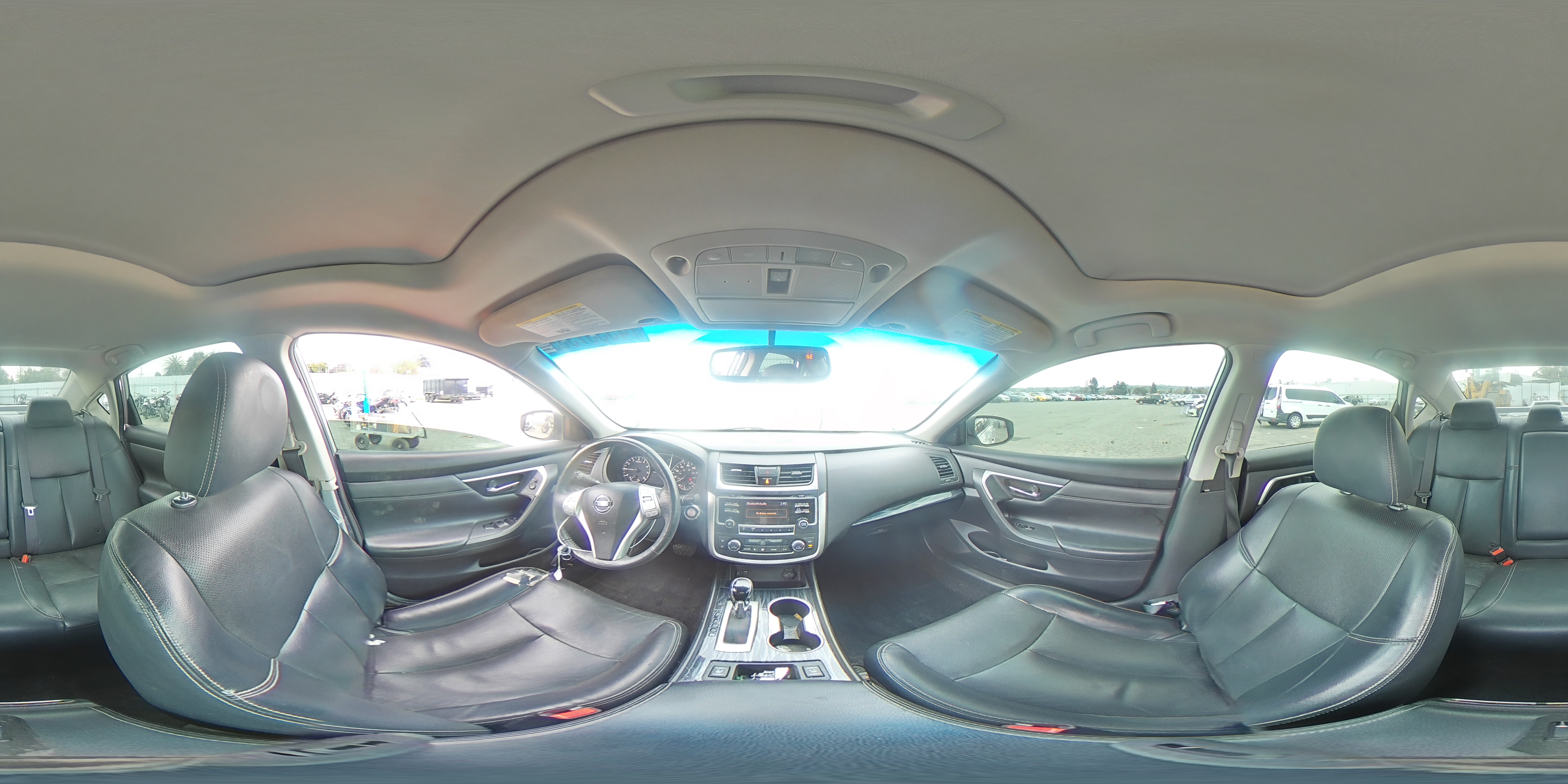 2017 Nissan Altima - Image 12