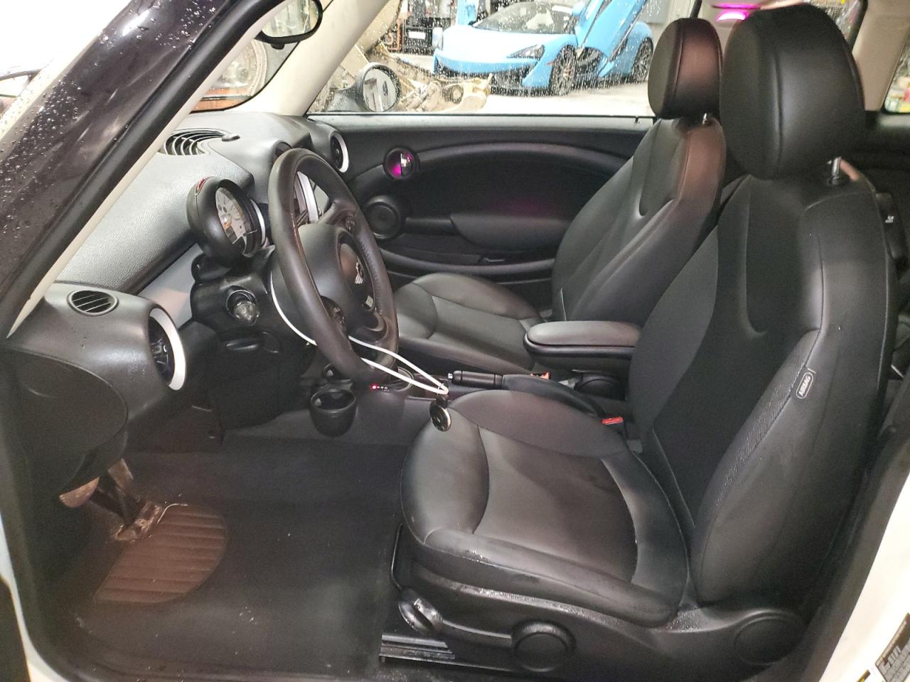 2014 MINI Cooper - Image 7