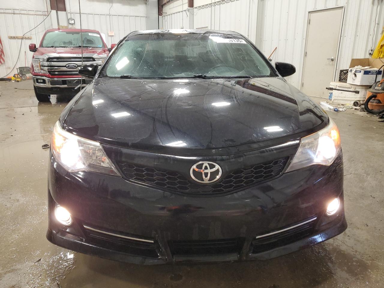 2012 Toyota Camry - Image 5