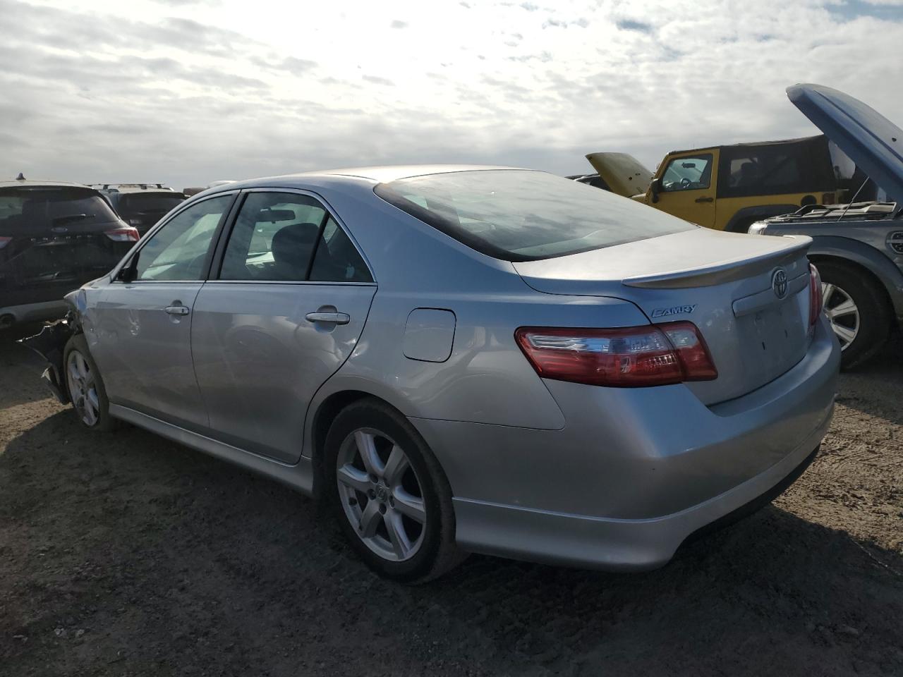 2007 Toyota Camry - Image 2