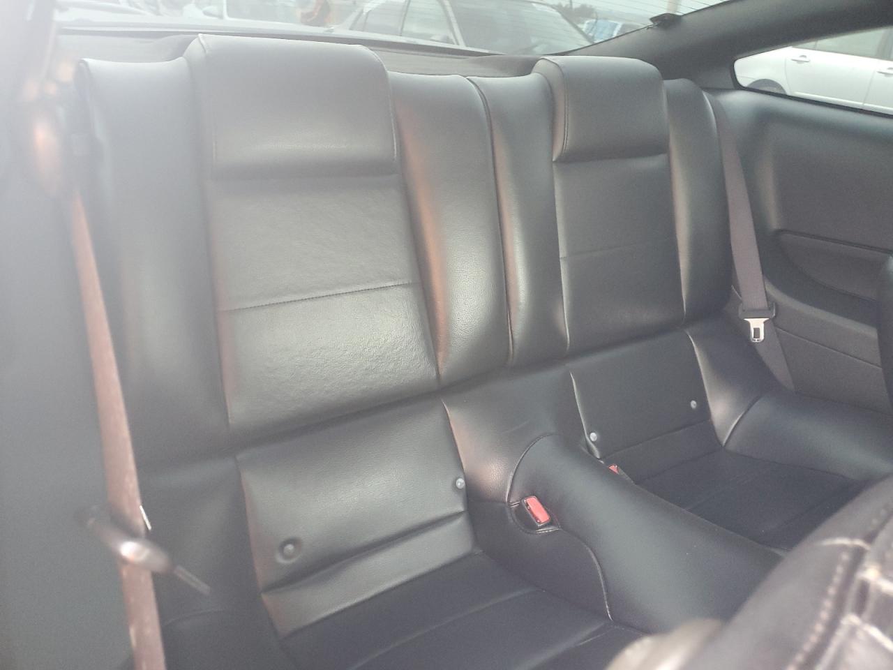 2007 Ford Mustang - Image 10