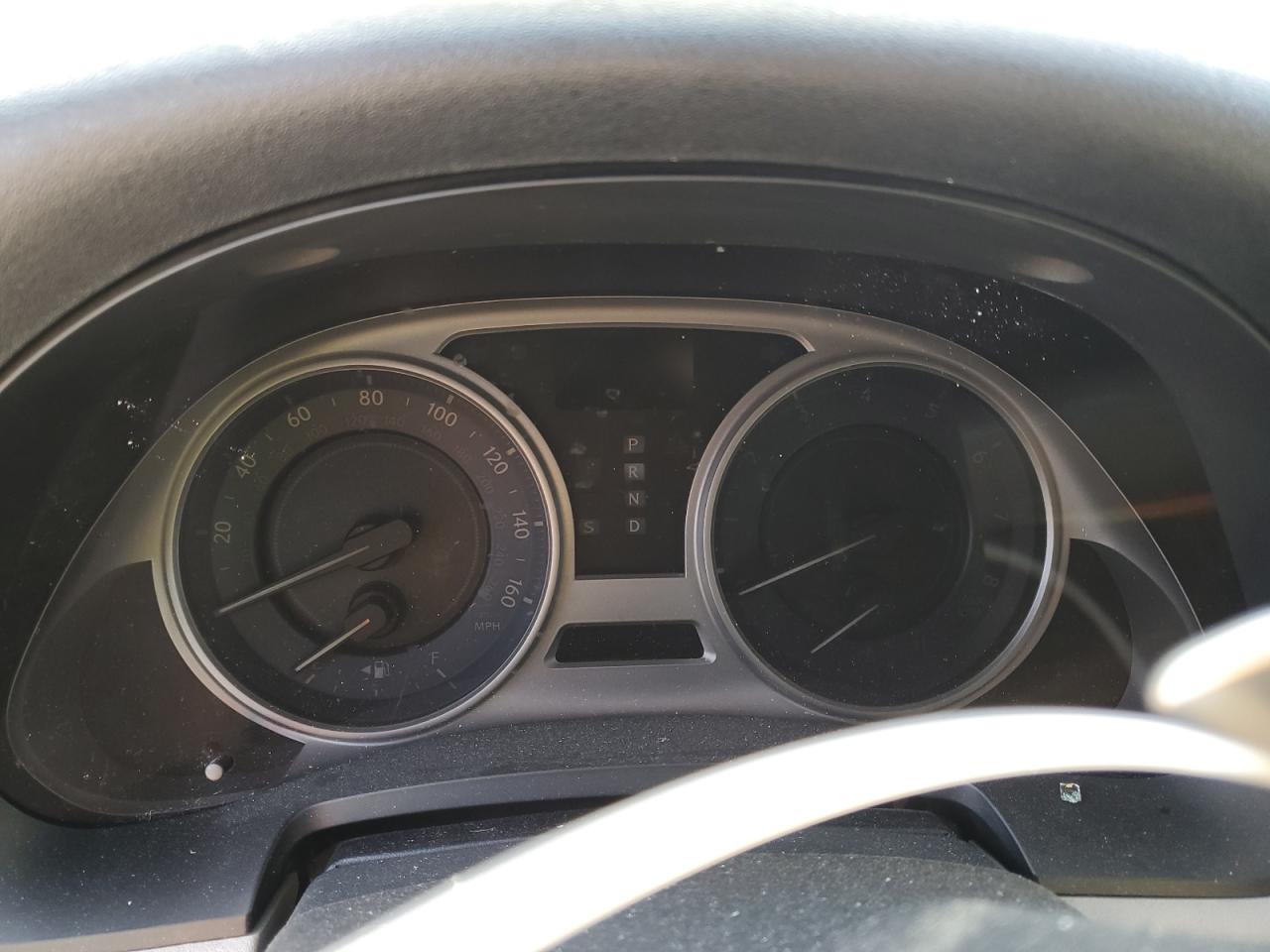 2010 Lexus IS - Image 9