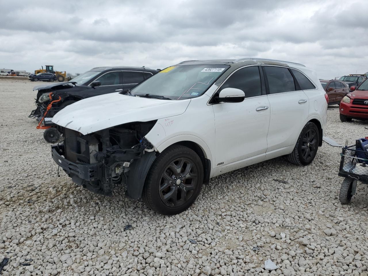 2016 Kia Sorento - Image 1