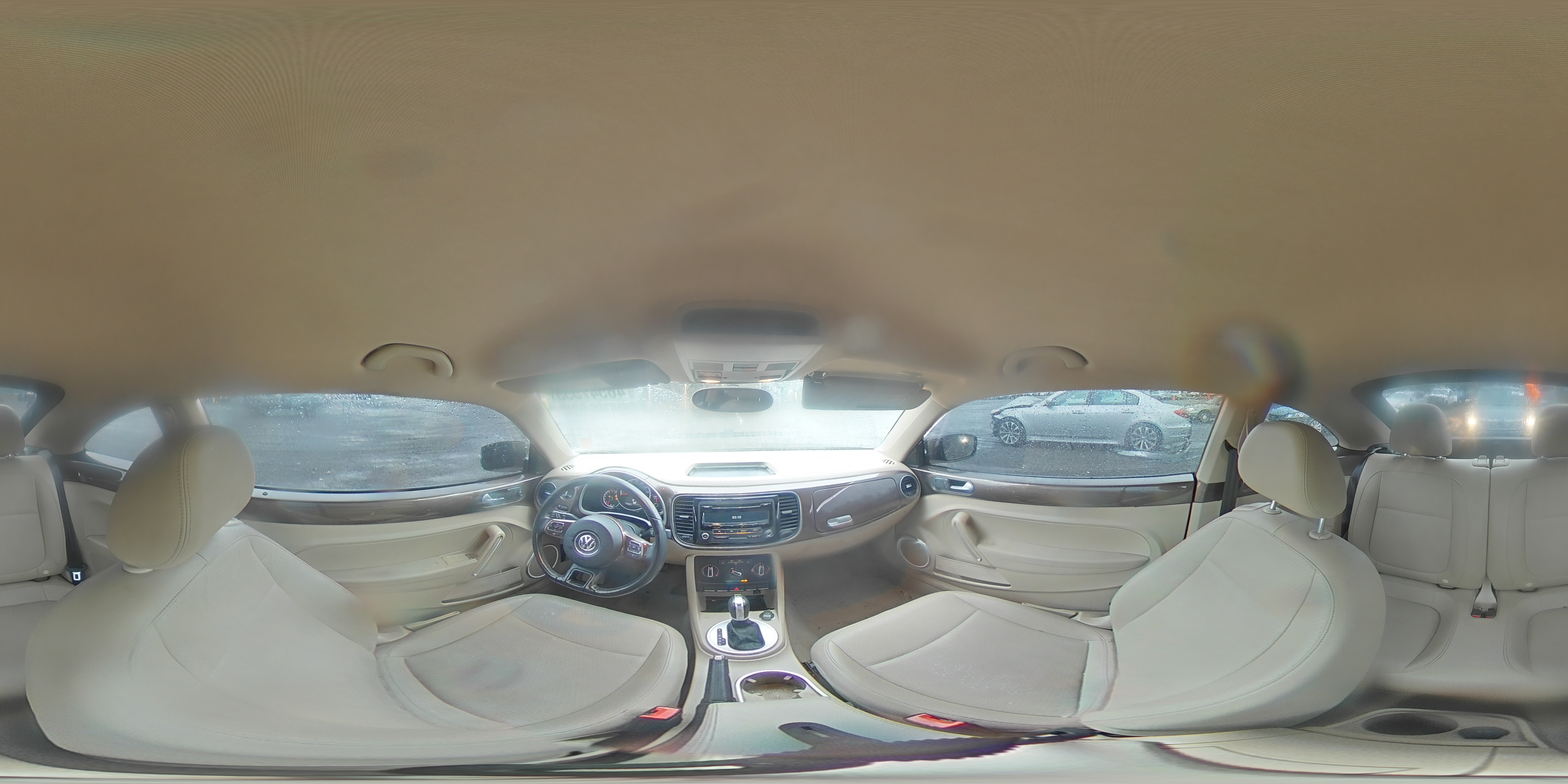 2015 Volkswagen Beetle - Image 13