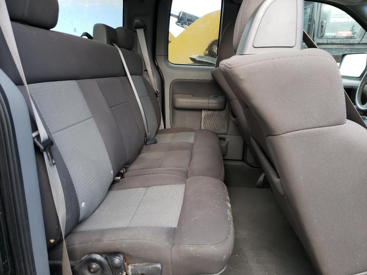 2006 Ford F-150 - Image 10
