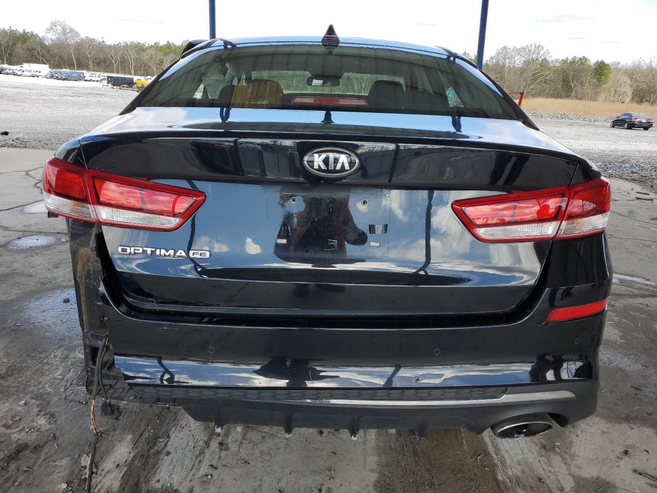 2020 Kia Optima - Image 6