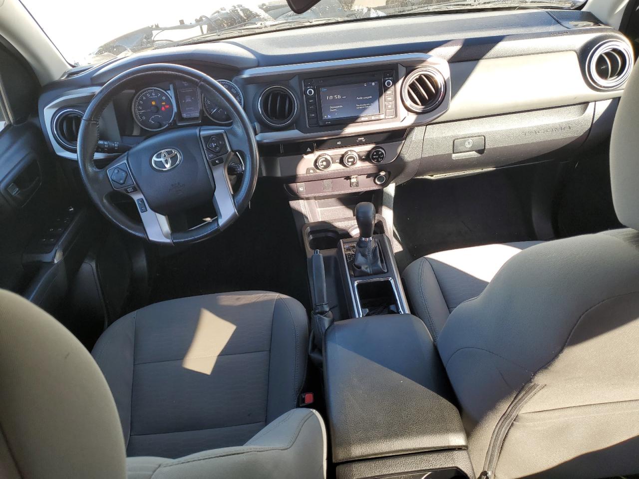 2016 Toyota Tacoma - Image 8