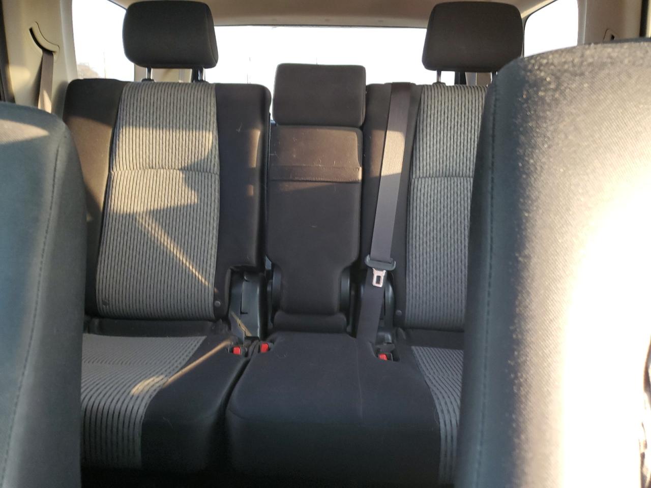 2015 Toyota 4Runner - Image 10