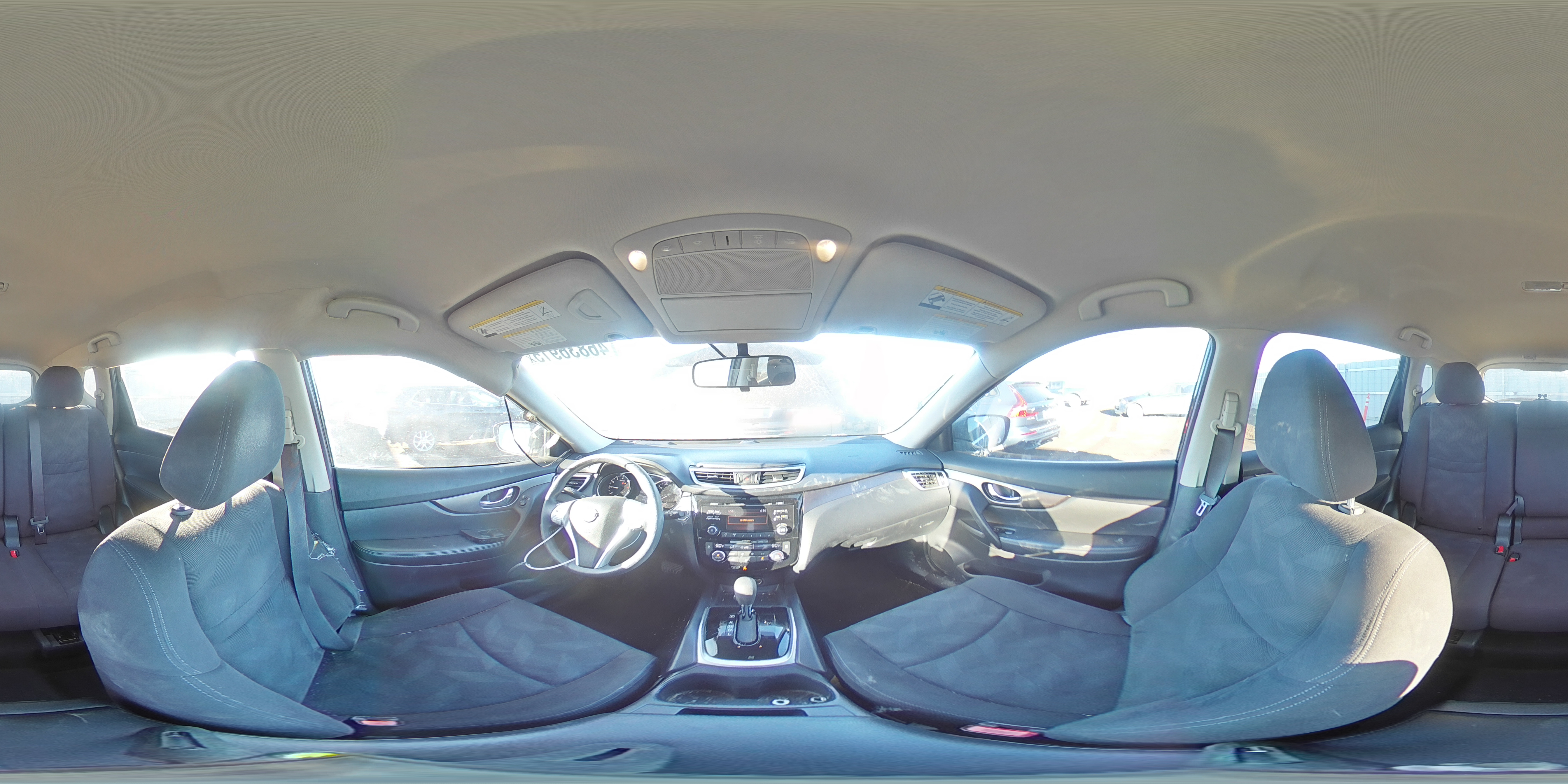2015 Nissan Rogue - Image 13
