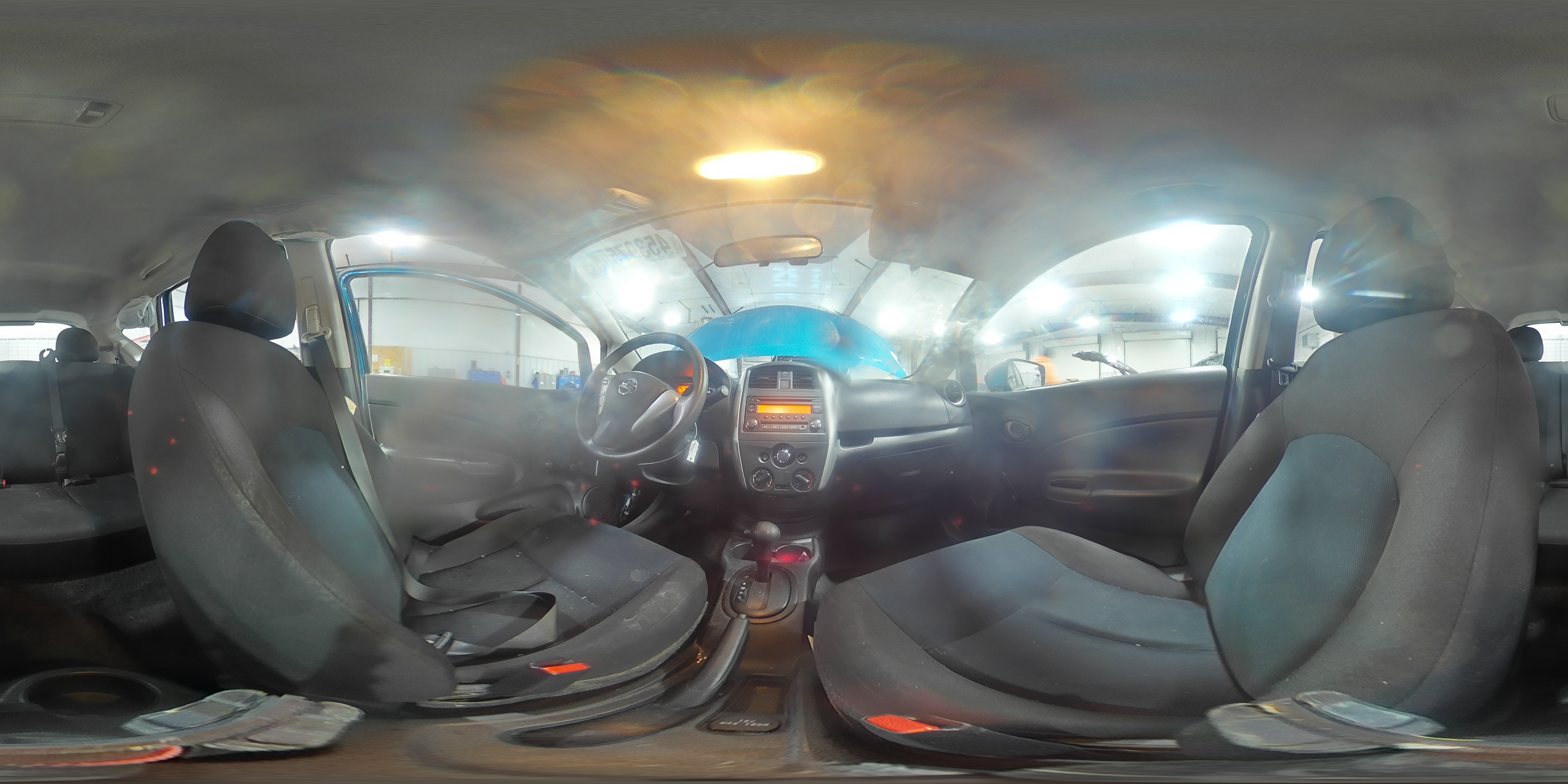 2016 Nissan Versa - Image 14