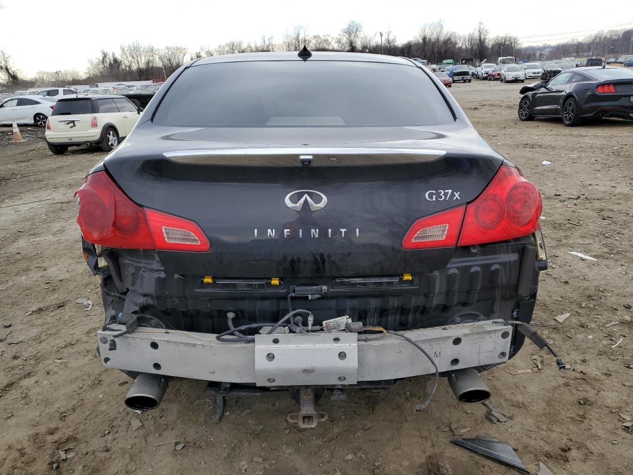 2013 Infiniti G - Image 6