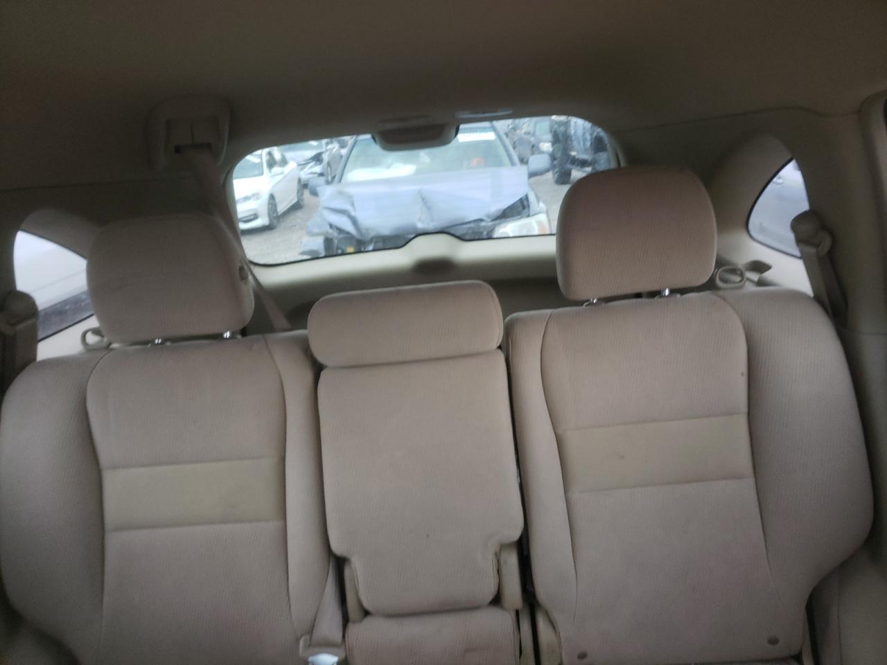 2011 Honda CR-V - Image 10