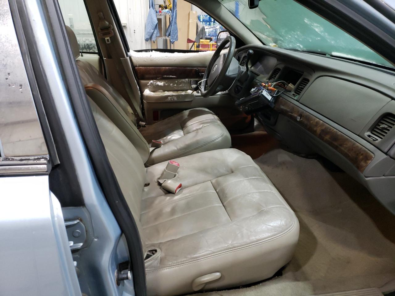 2010 Mercury Grand Marquis - Image 7