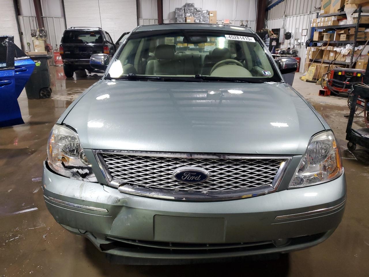 2005 Ford Five Hundred - Image 5