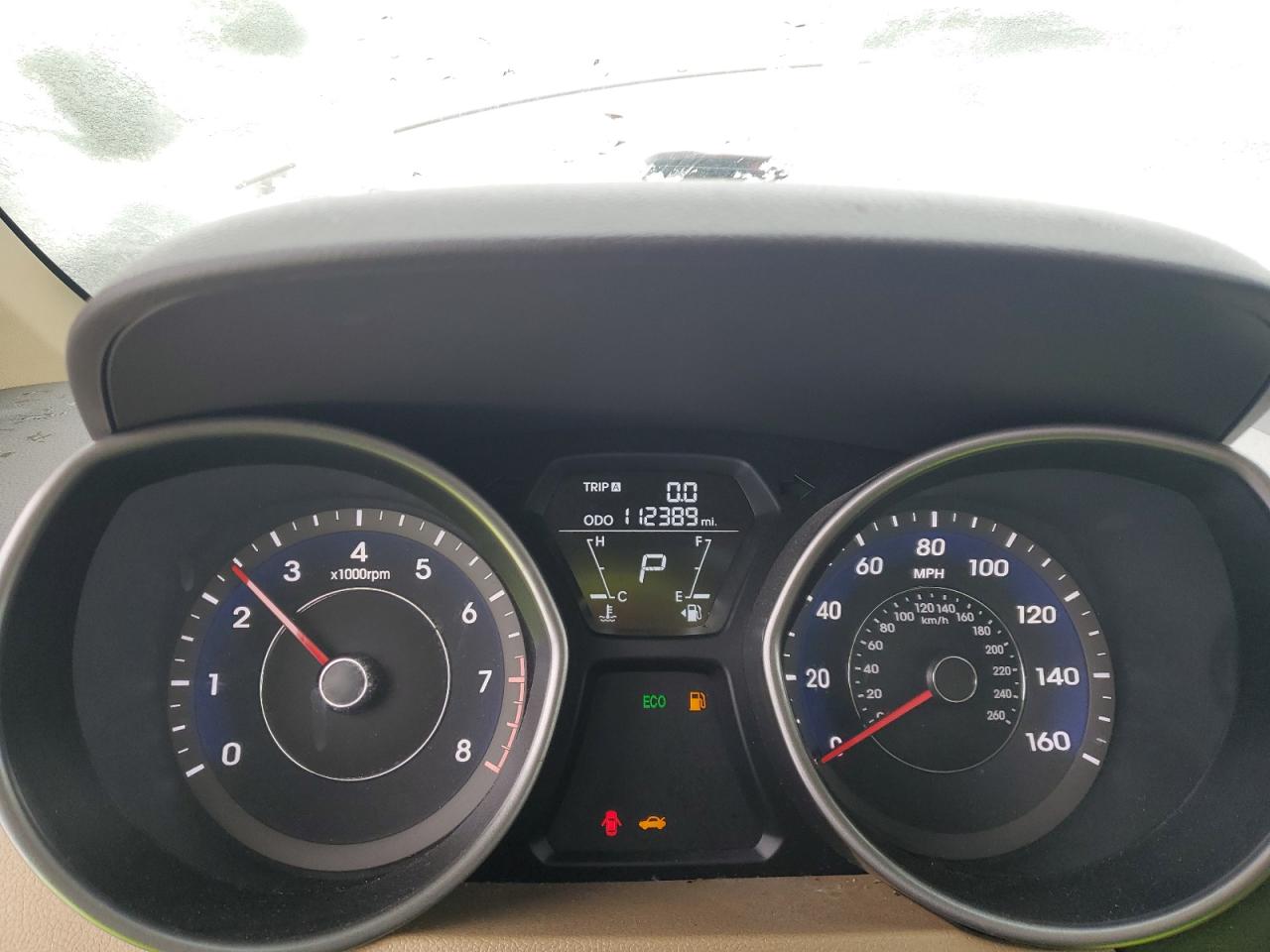 2012 Hyundai Elantra - Image 9