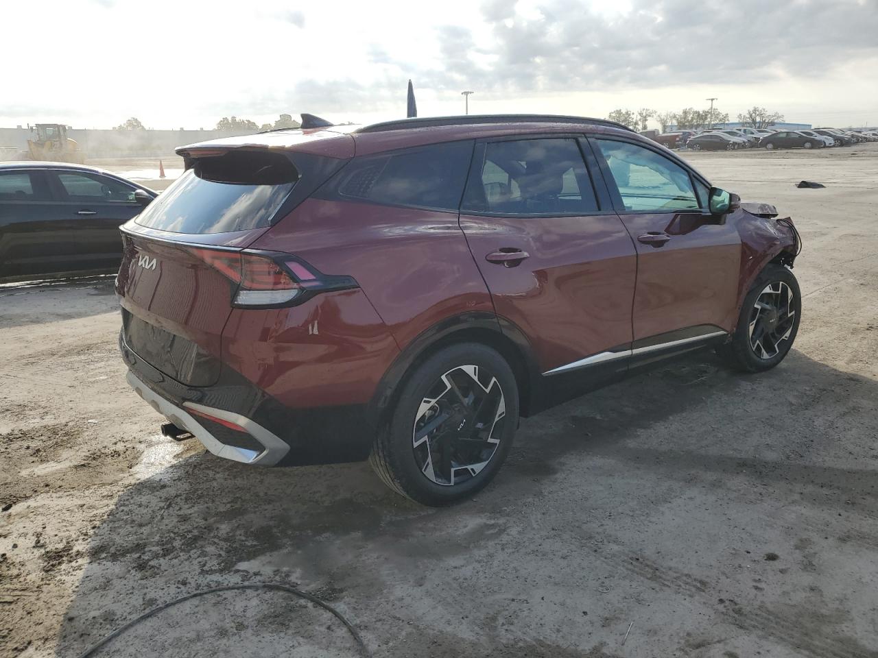 2023 Kia Sportage - Image 3