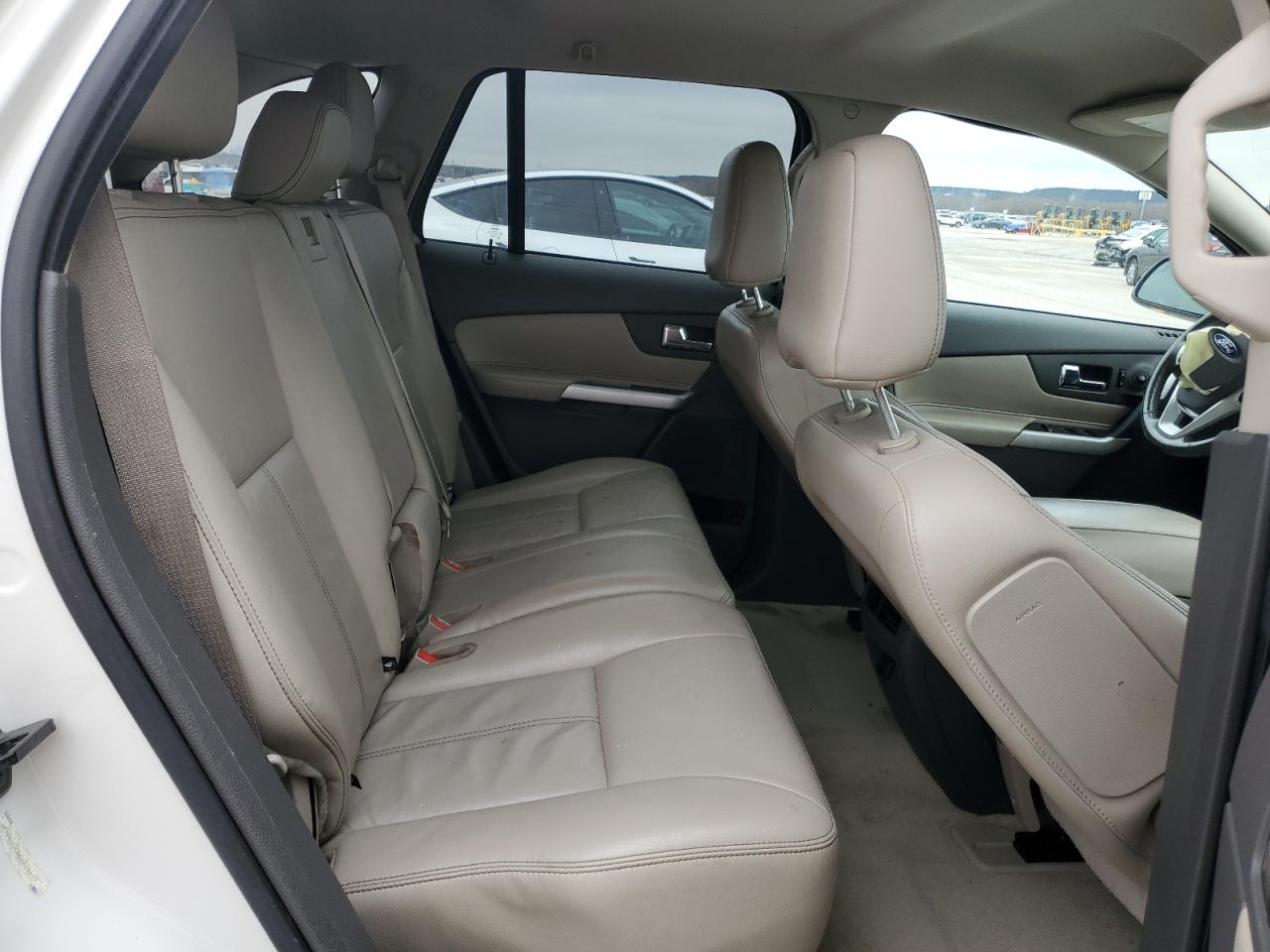2012 Ford Edge - Image 11