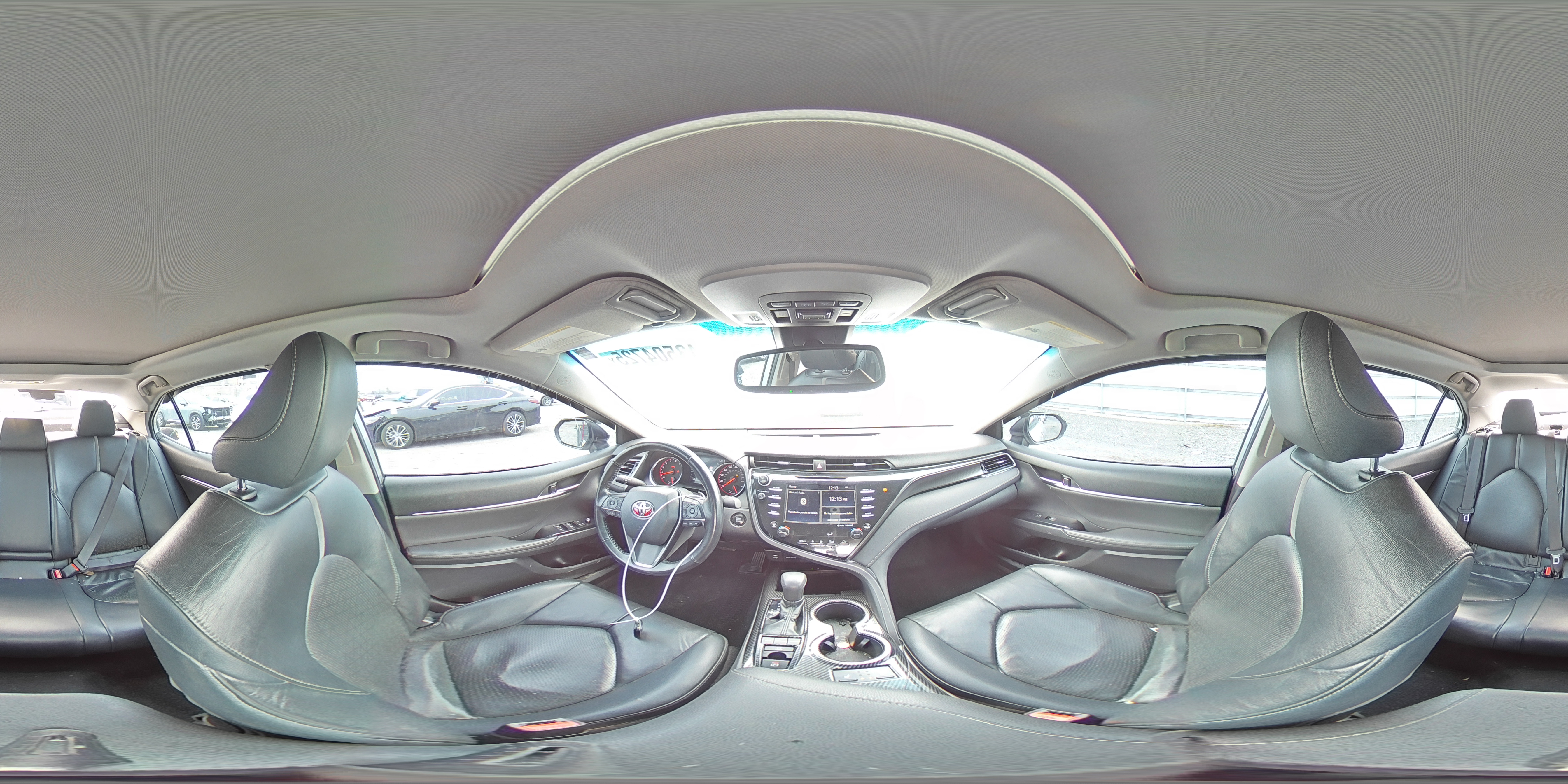 2019 Toyota Camry - Image 12