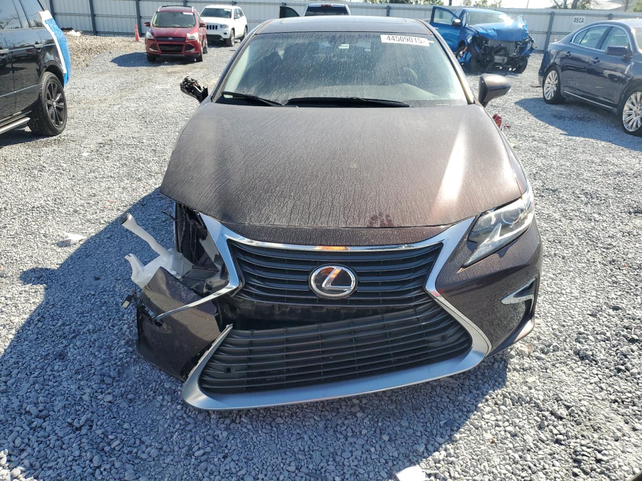 2016 Lexus ES - Image 5