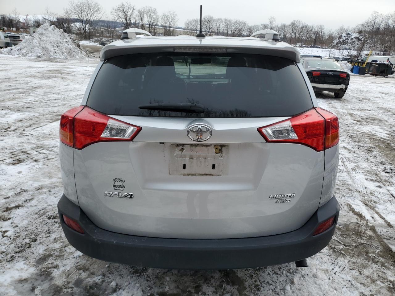 2013 Toyota RAV 4 - Image 6