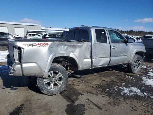  TOYOTA TACOMA 2018 Silver