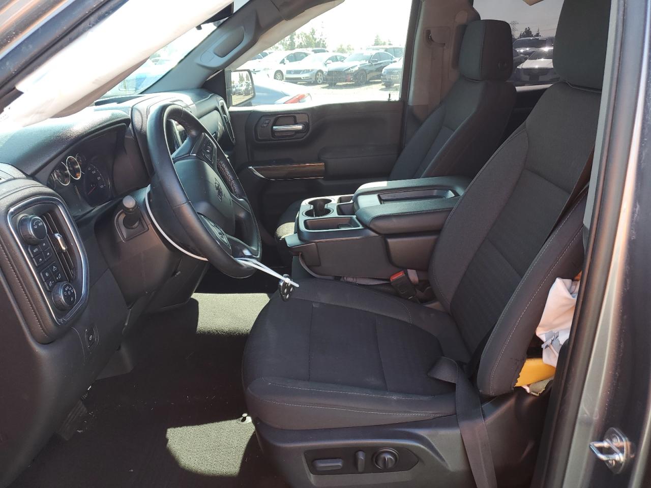 2022 Chevrolet Silverado - Image 7