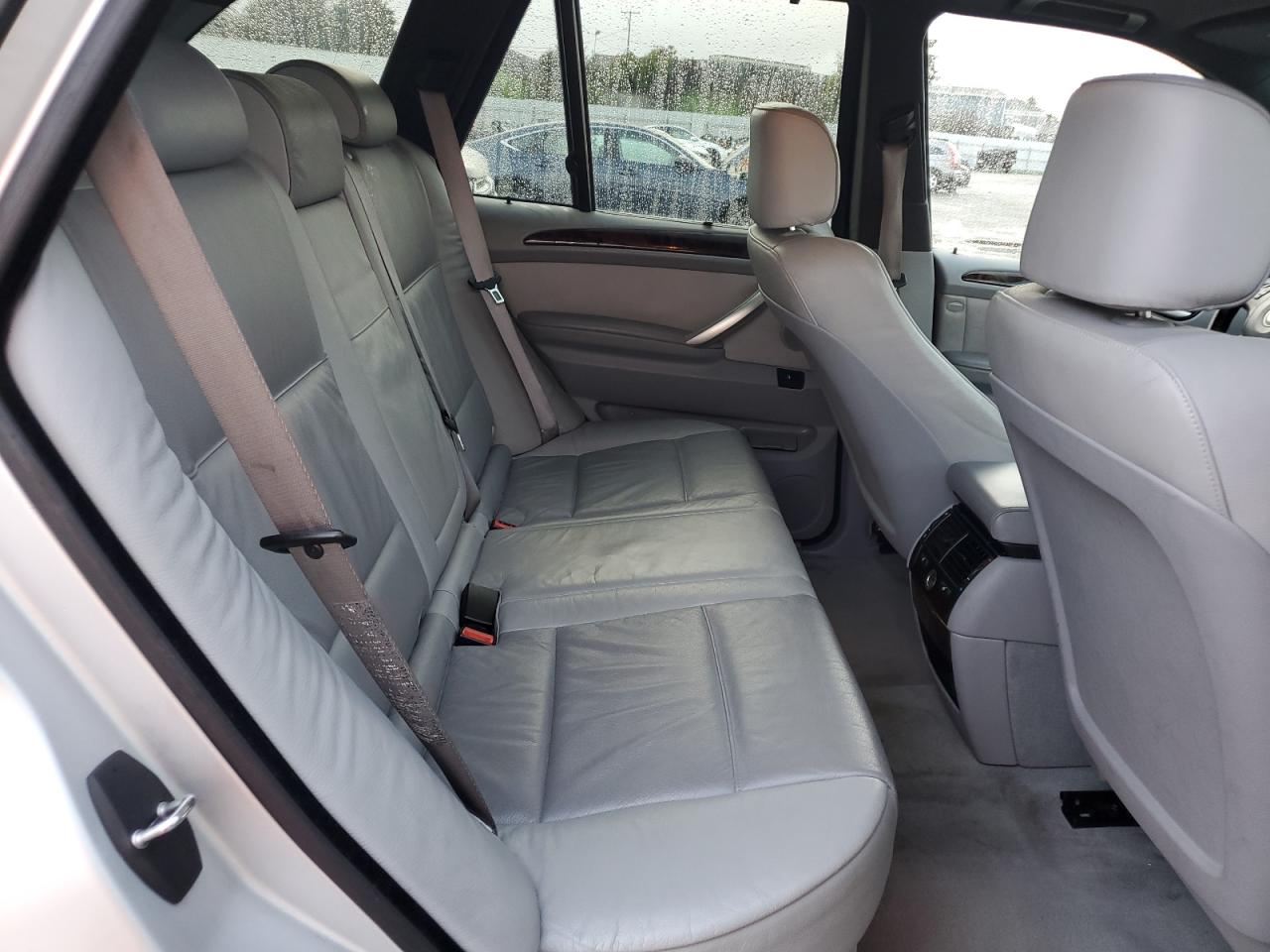 2001 BMW X5 - Image 11