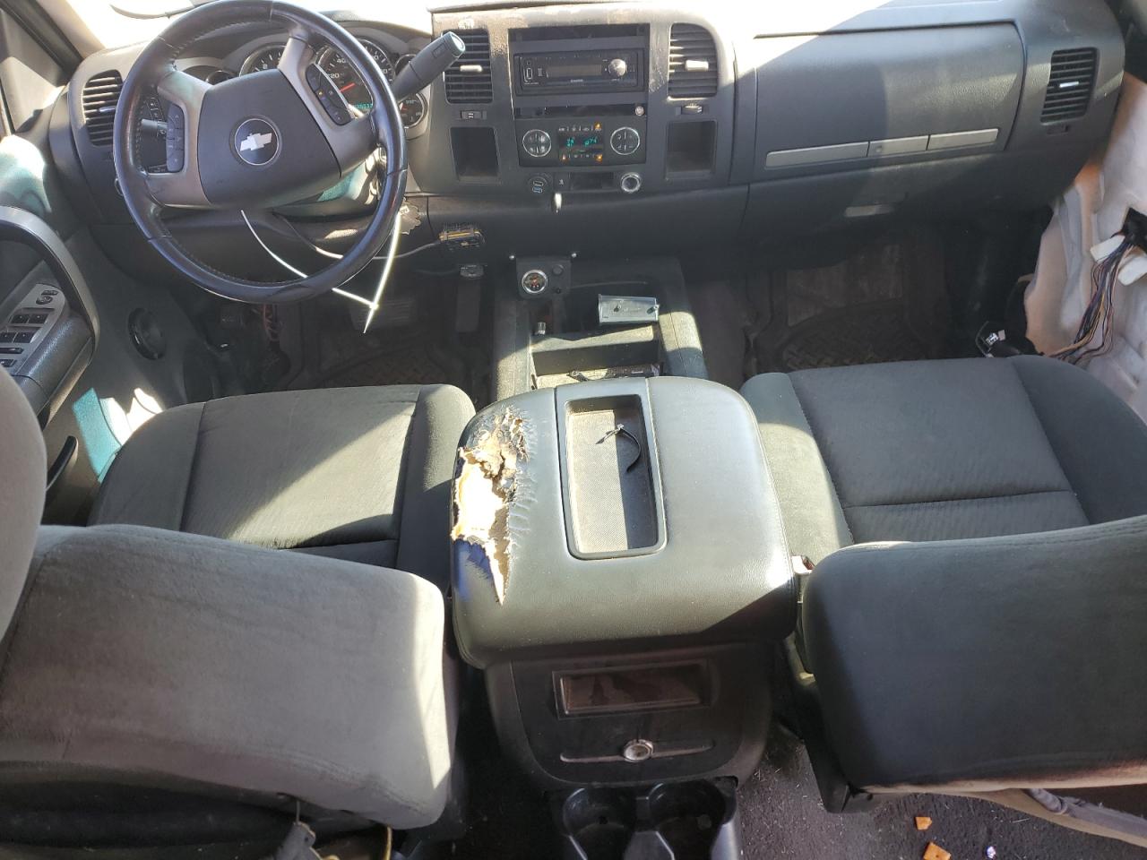 2008 Chevrolet Silverado - Image 8