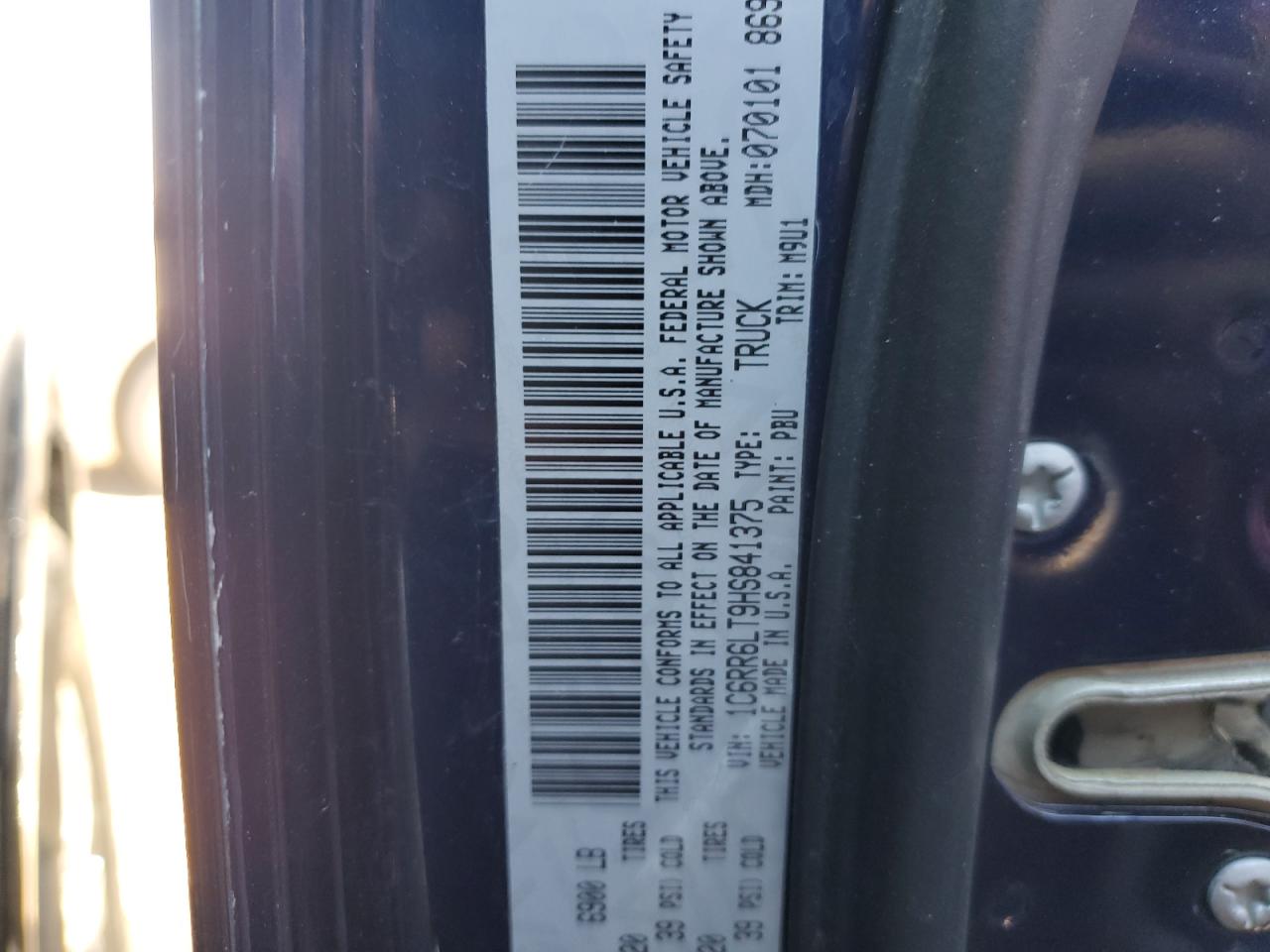 2017 RAM 1500 - Image 12