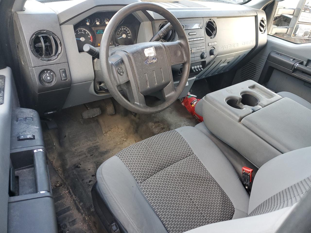 2014 Ford F350 - Image 8