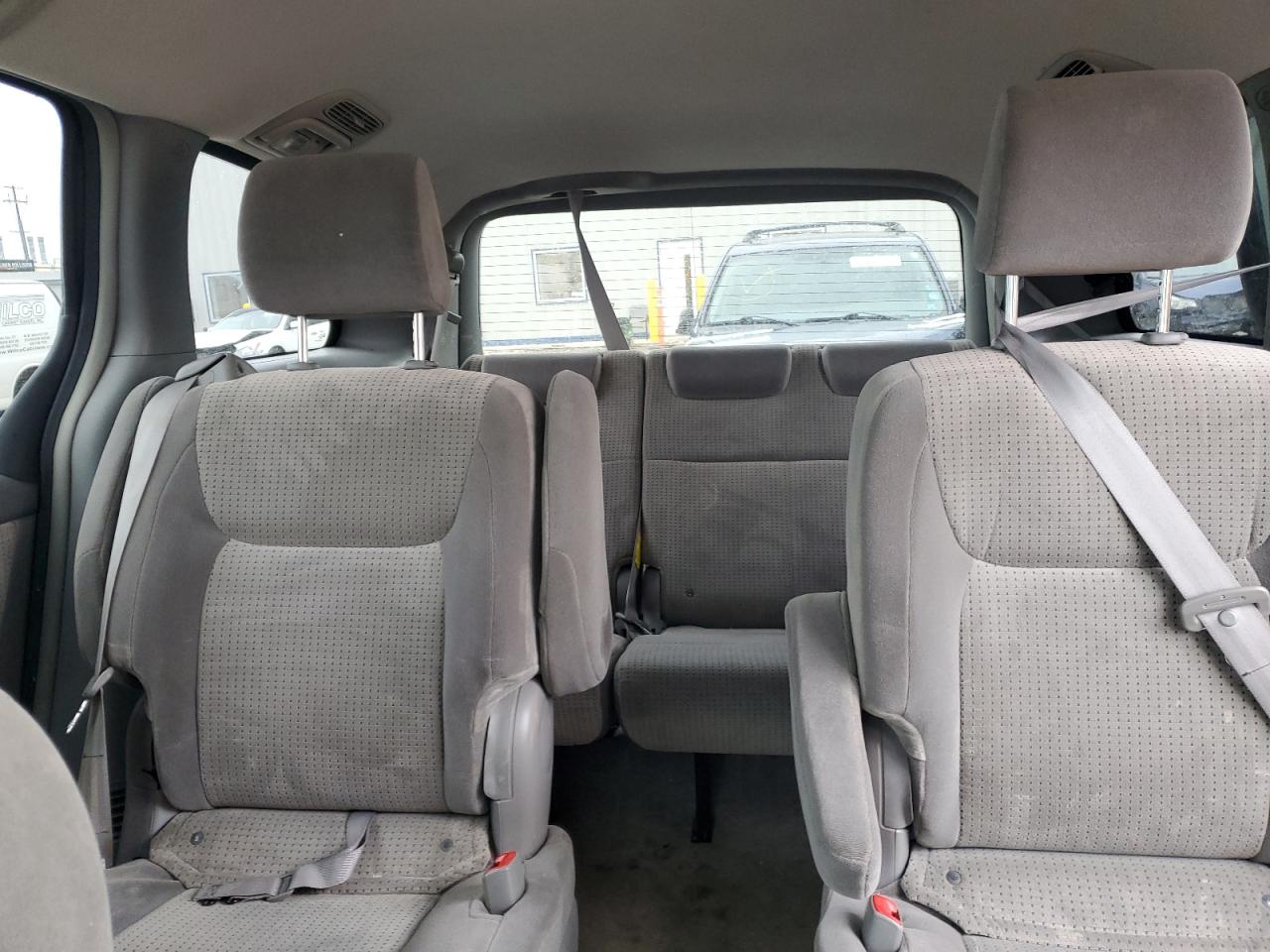 2008 Toyota Sienna - Image 10