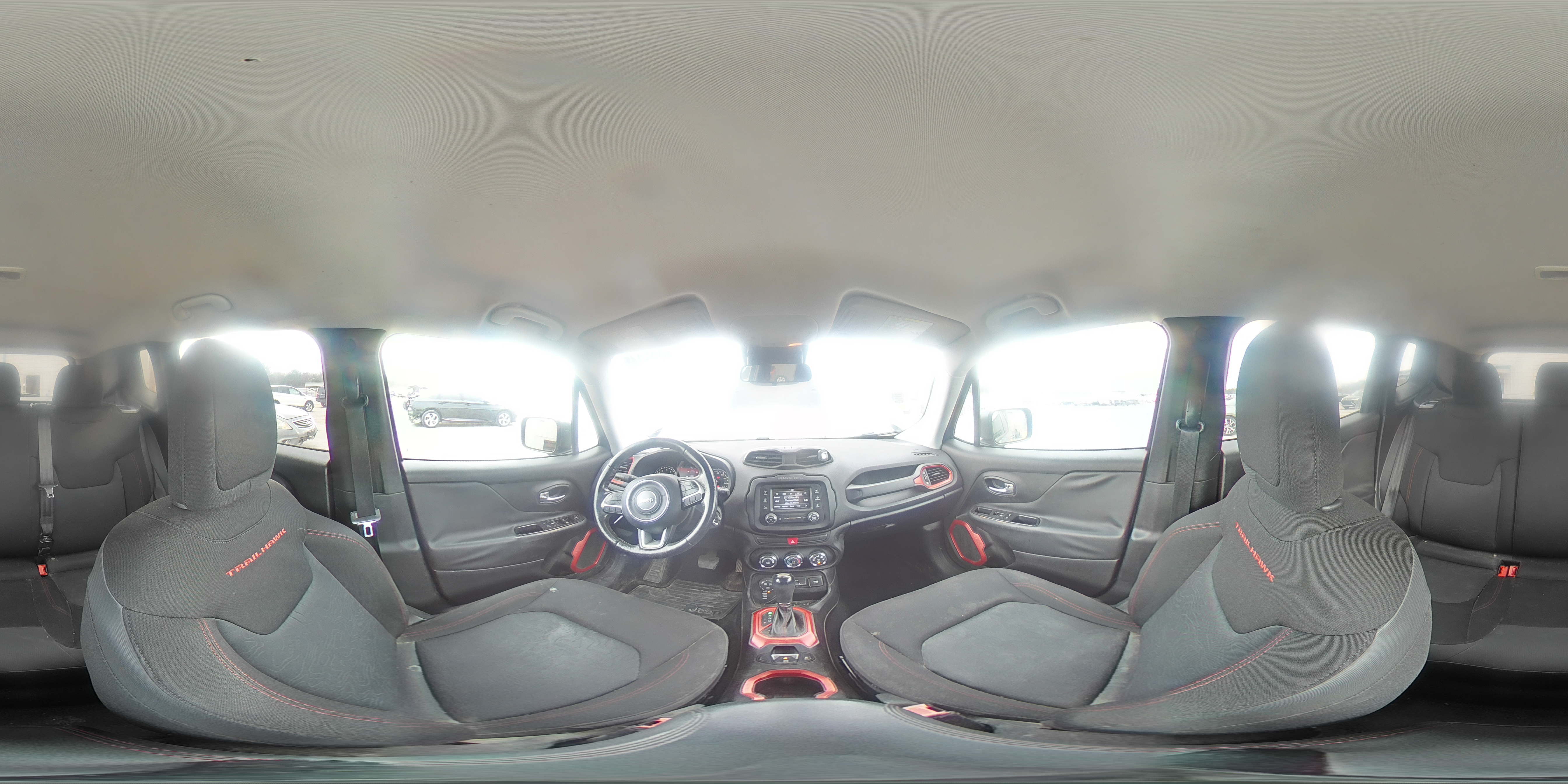 2015 Jeep Renegade - Image 14