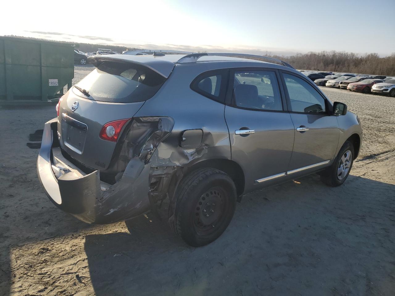 2014 Nissan Rogue - Image 3