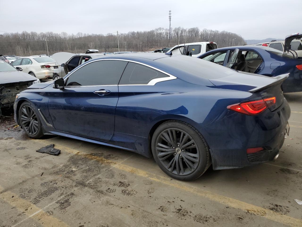 2017 Infiniti Q60 - Image 2