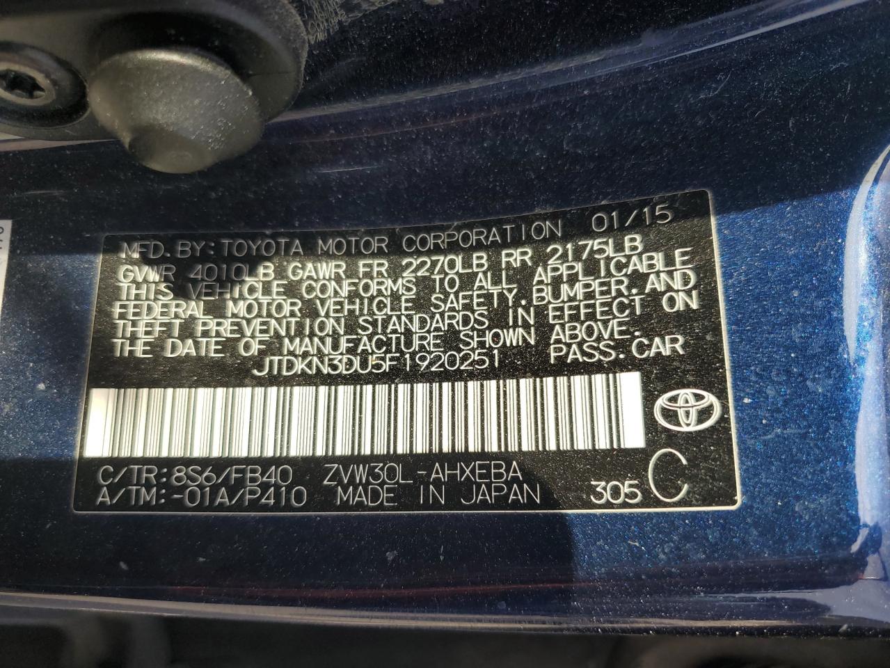 2015 Toyota Prius - Image 12