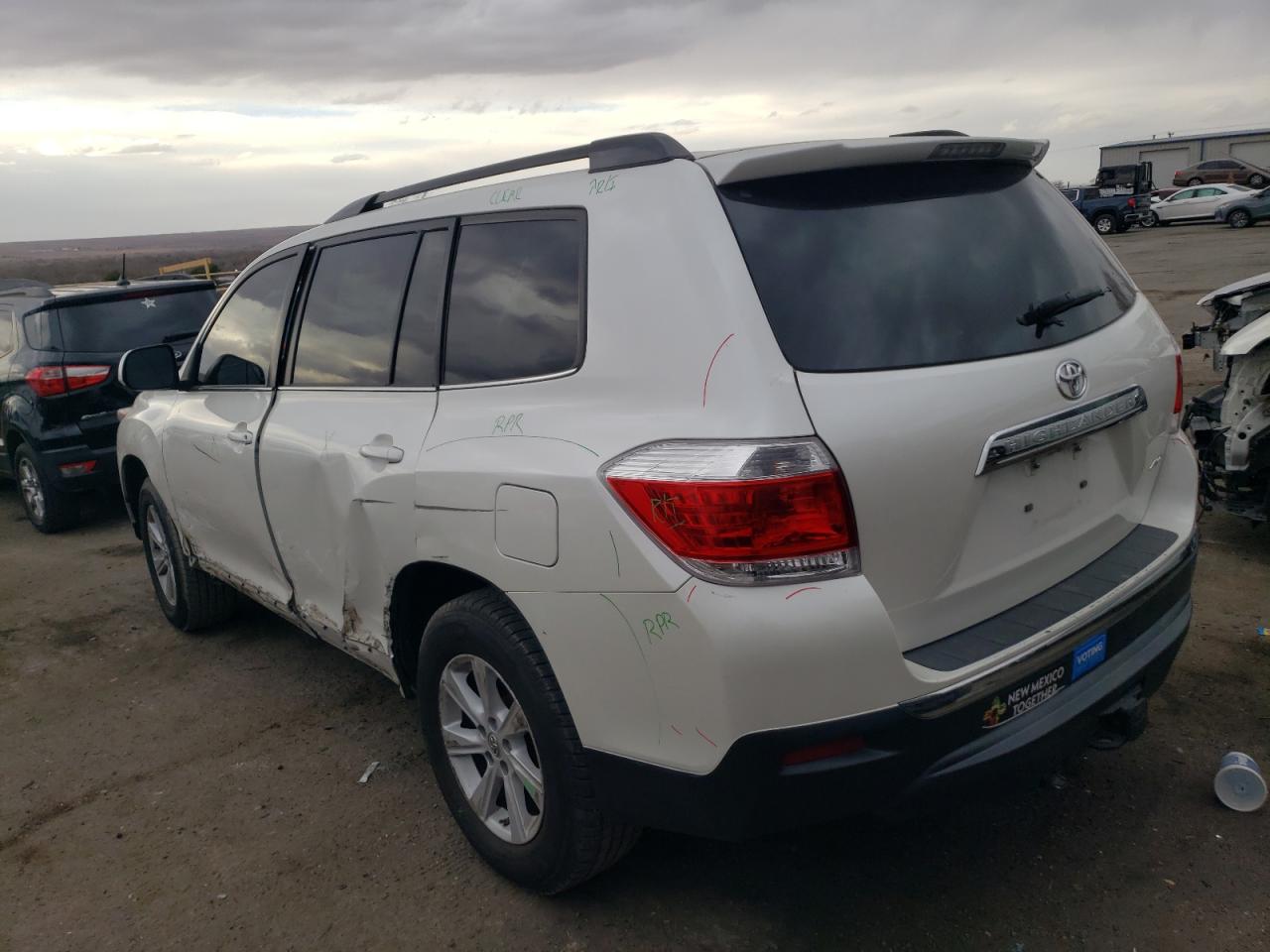 2013 Toyota Highlander - Image 2