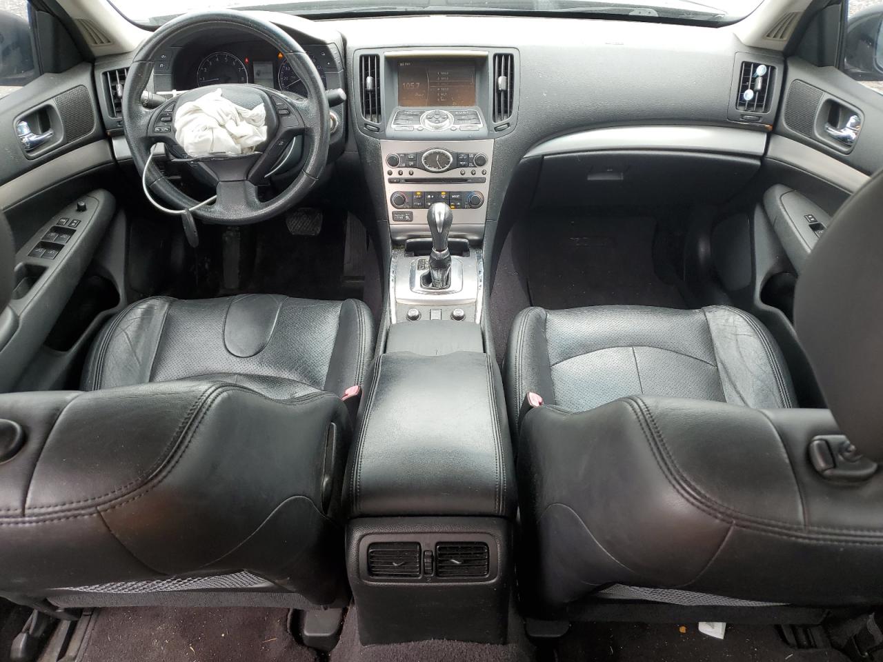 2011 Infiniti G - Image 8