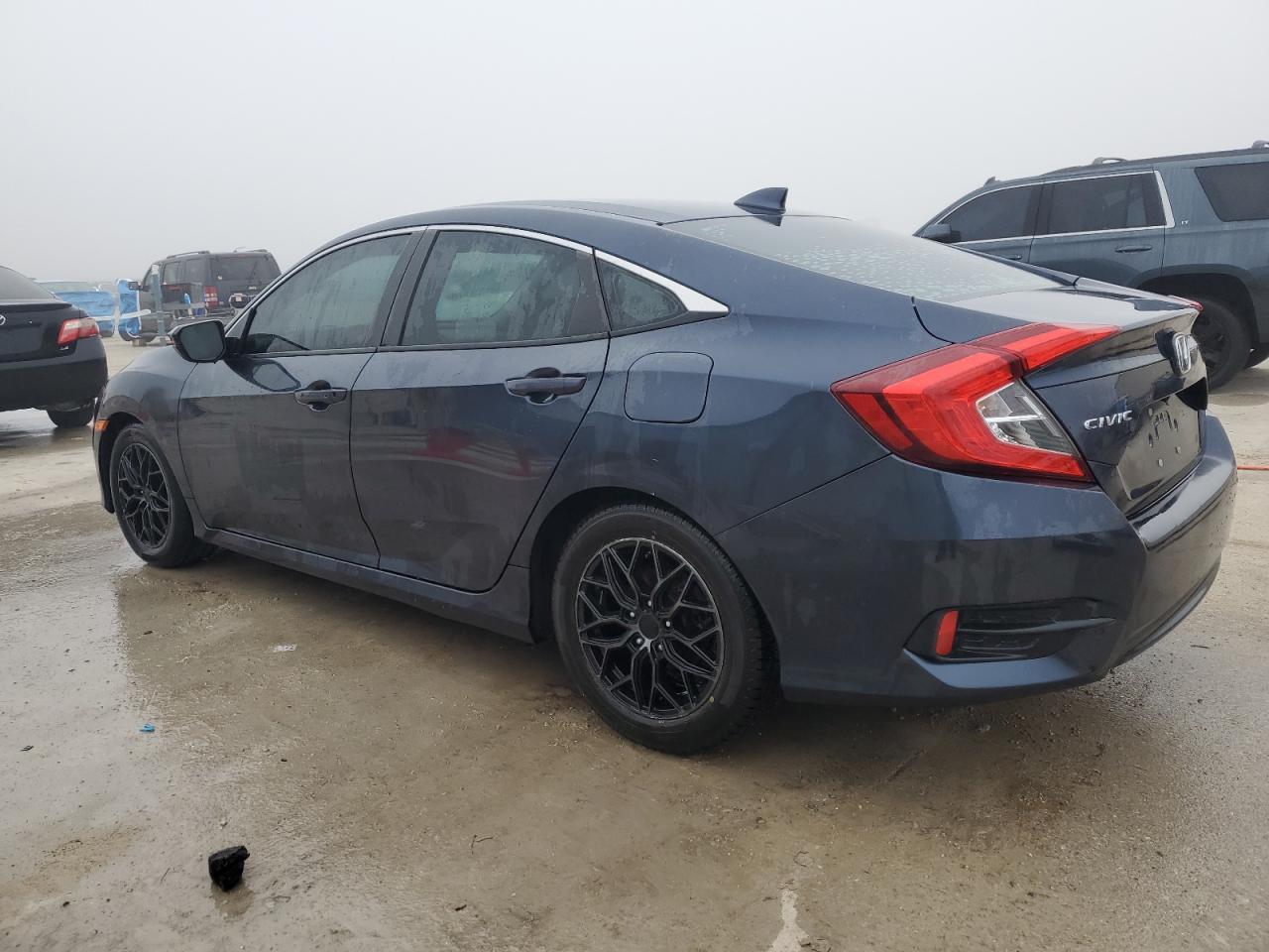 2018 Honda Civic - Image 2