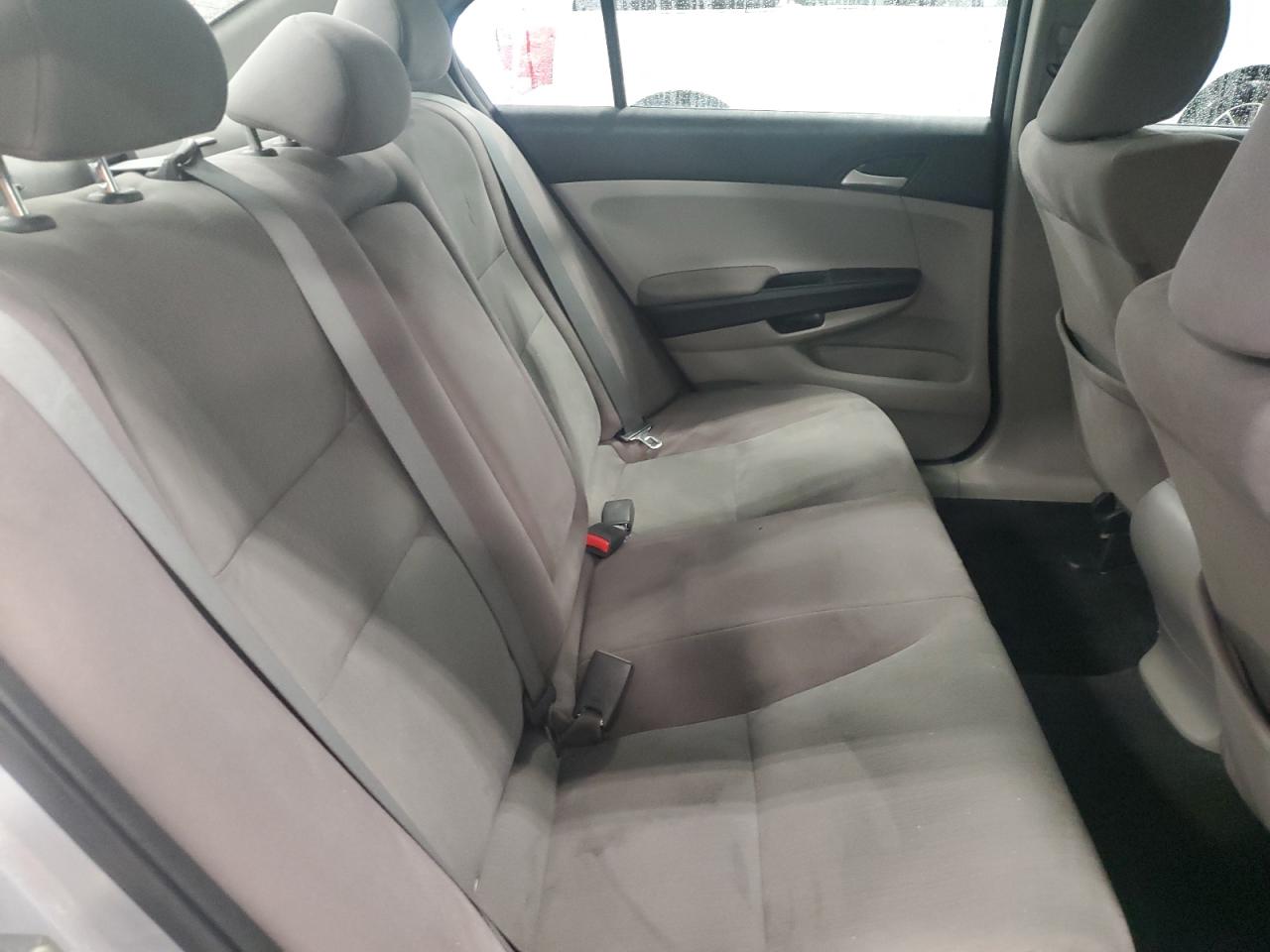 2012 Honda Accord - Image 10