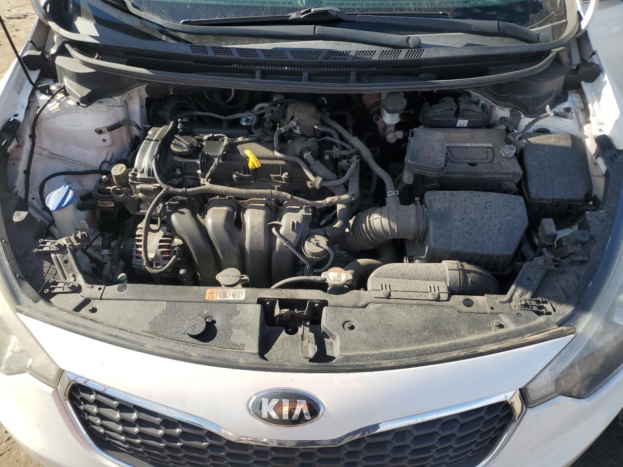 2015 Kia Forte - Image 13