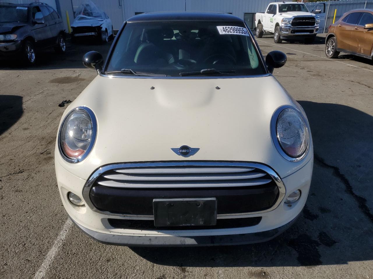 2015 MINI Cooper - Image 5