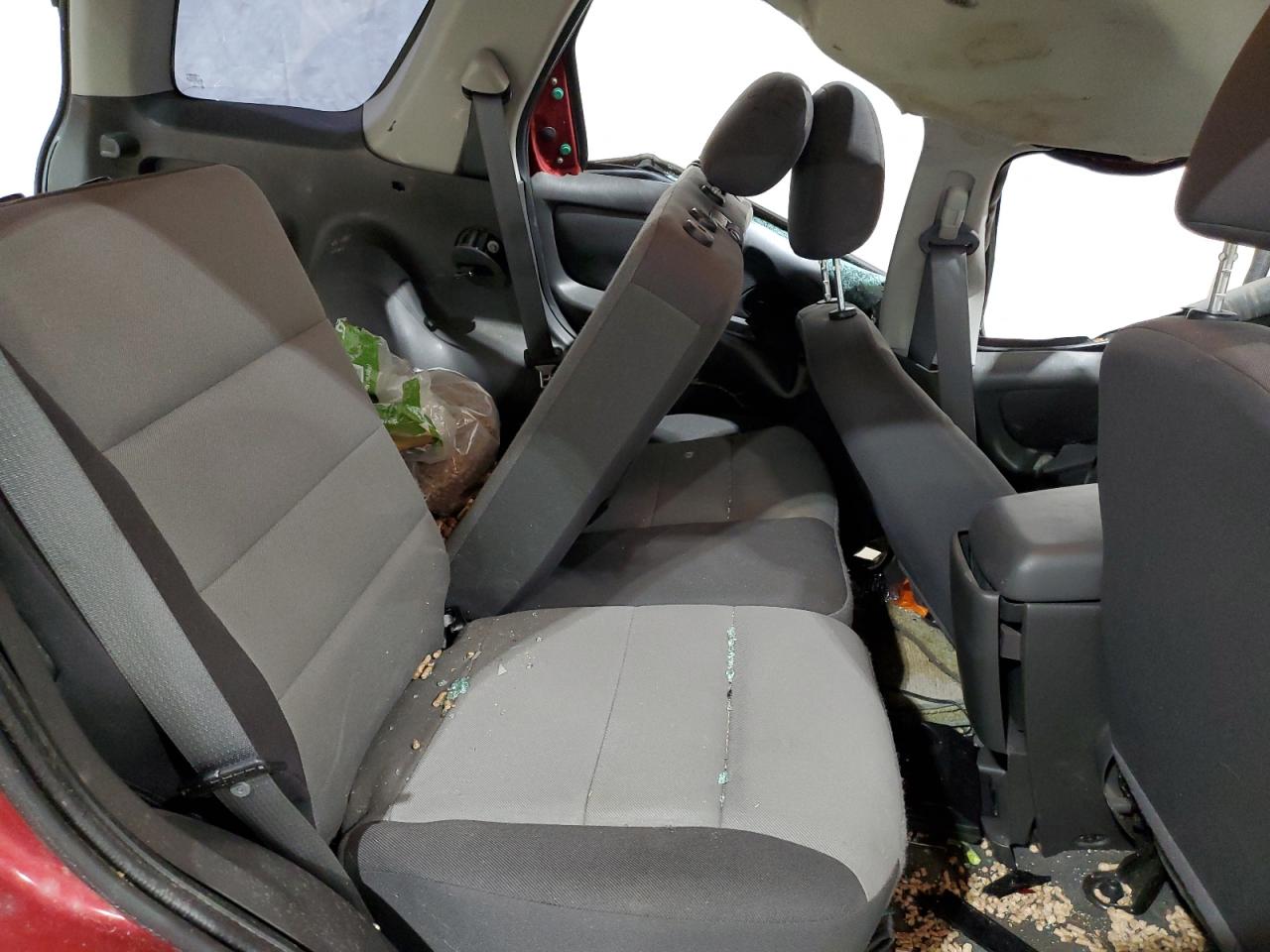 2007 Ford Escape - Image 11