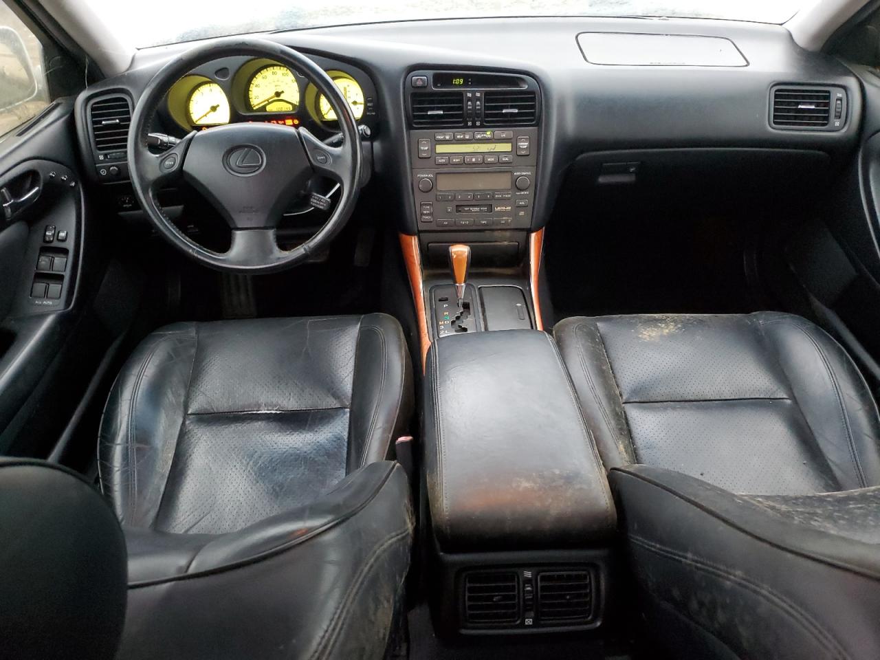 2000 Lexus GS - Image 8