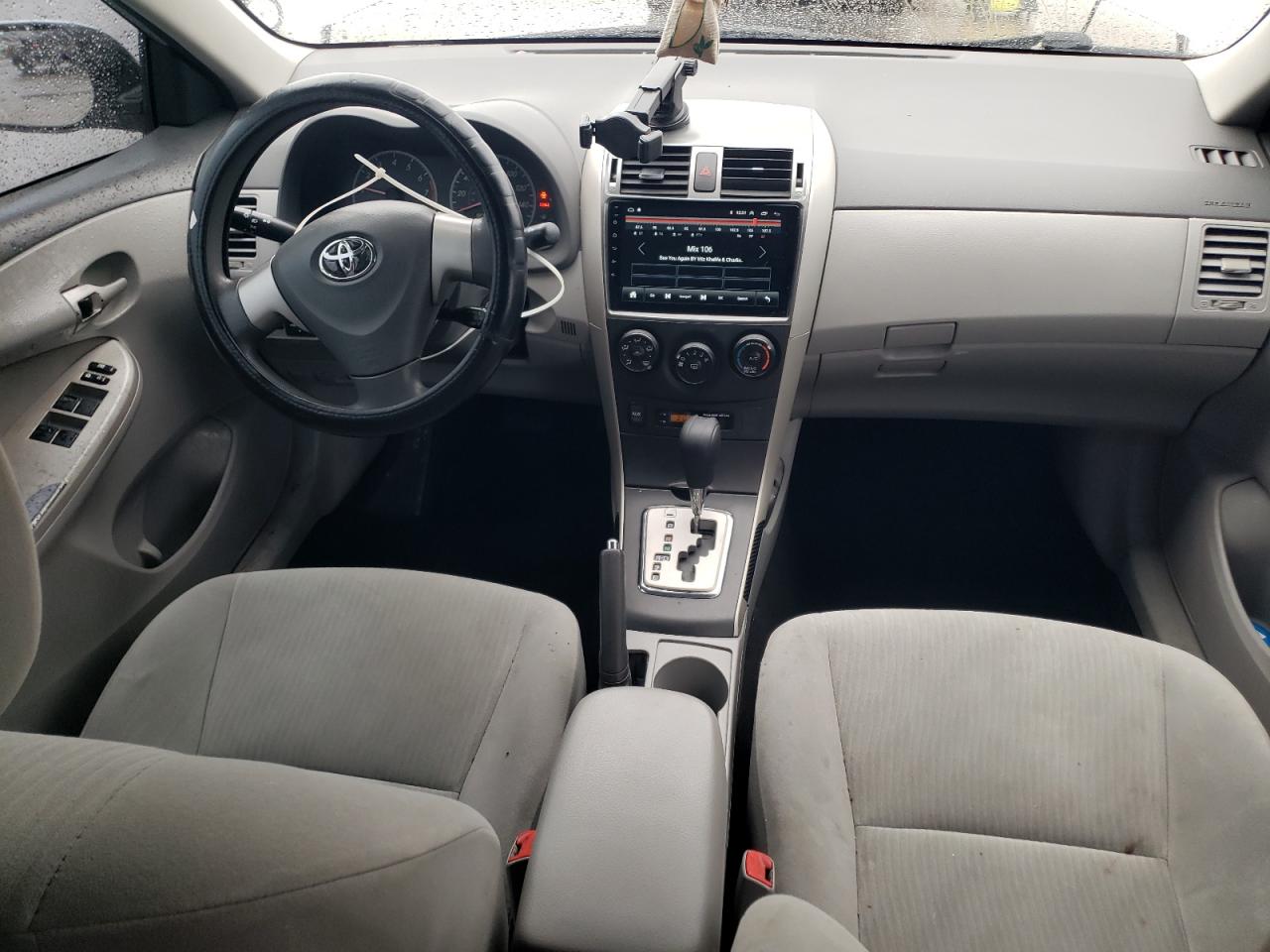 2010 Toyota Corolla - Image 8