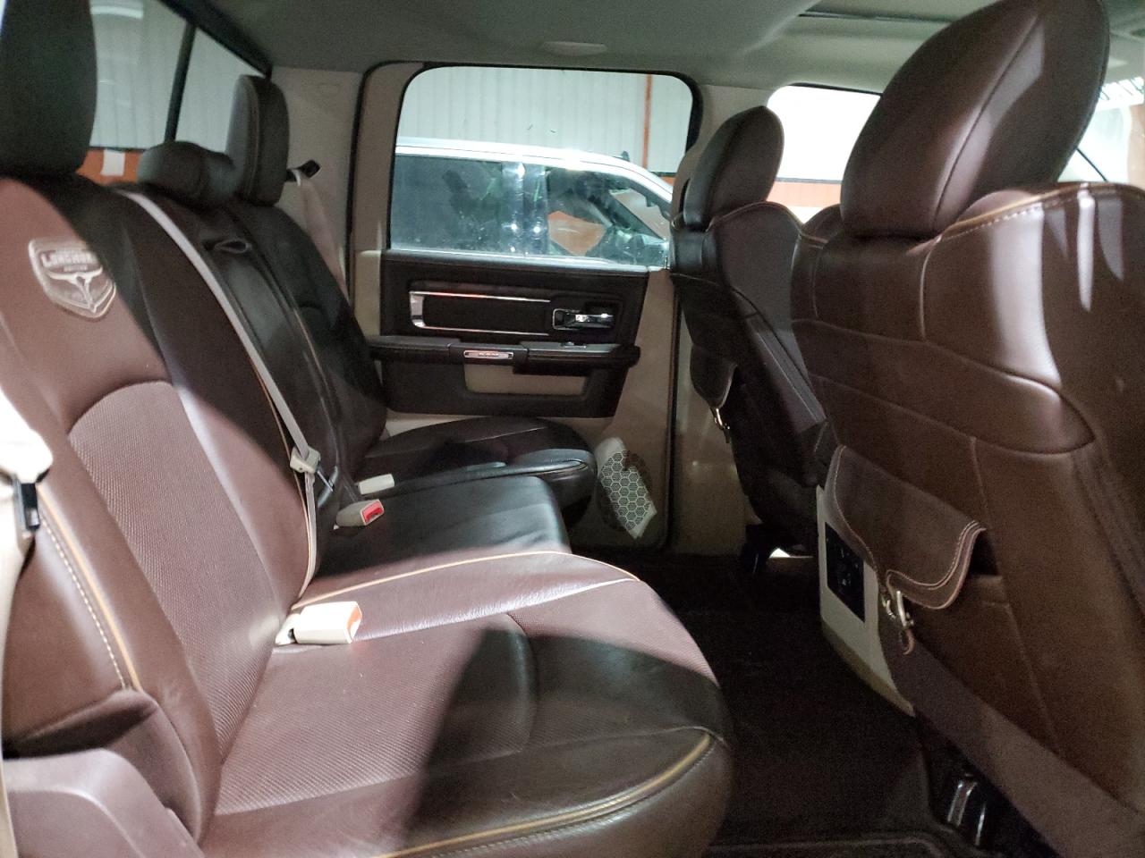 2014 RAM 1500 - Image 10