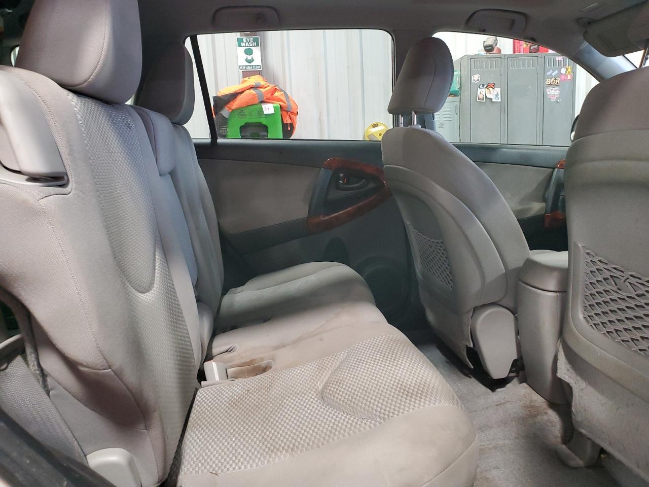 2012 Toyota RAV 4 - Image 11